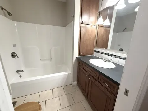 25 Westclox Avenue Peru IL 61354