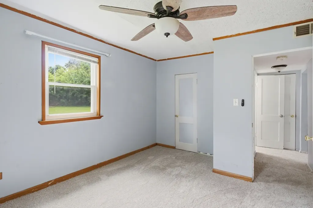 1013 Highmoor Road Lombard IL 60148