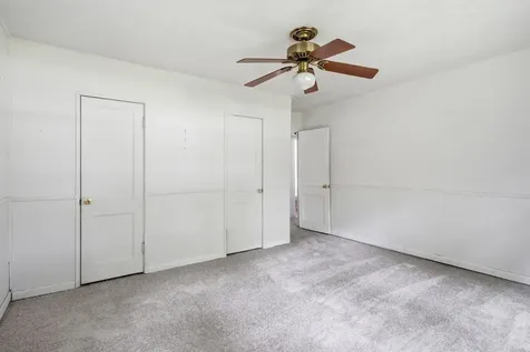 1013 Highmoor Road Lombard IL 60148