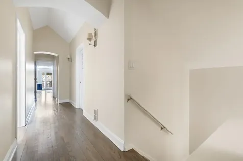 1454 North Wieland Street Chicago IL 60610