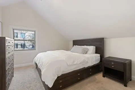 1454 North Wieland Street Chicago IL 60610