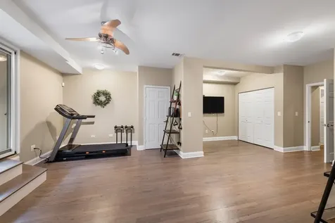 1454 North Wieland Street Chicago IL 60610
