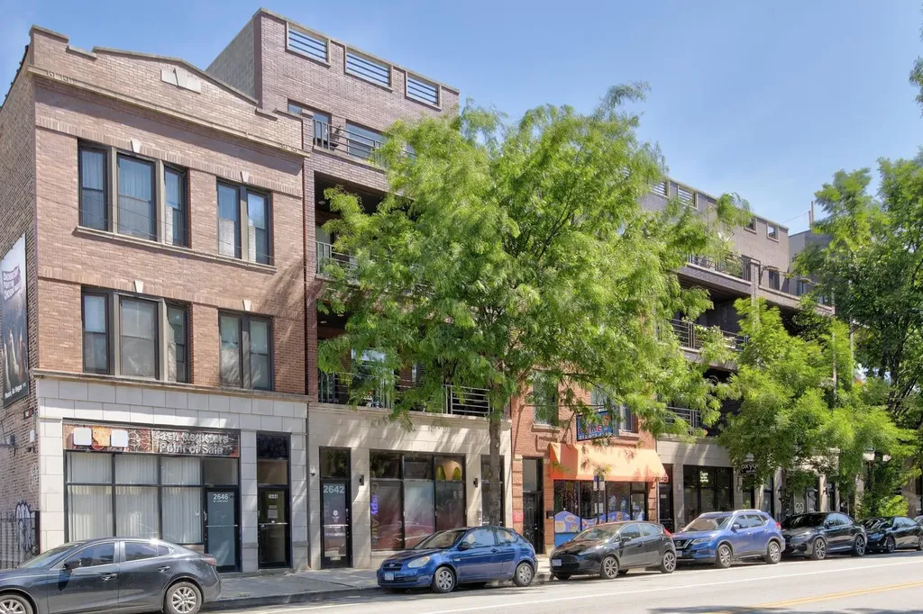 2642 West Chicago Avenue Chicago IL 60622