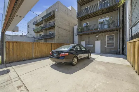 2642 West Chicago Avenue Chicago IL 60622