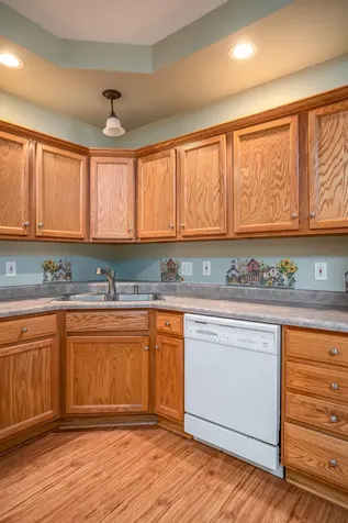3147 4TH Street Moline IL 61265