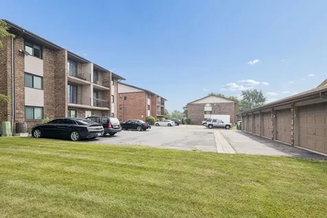 9949 Shady Lane Orland Park IL 60462