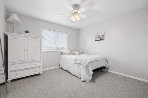 9949 Shady Lane Orland Park IL 60462