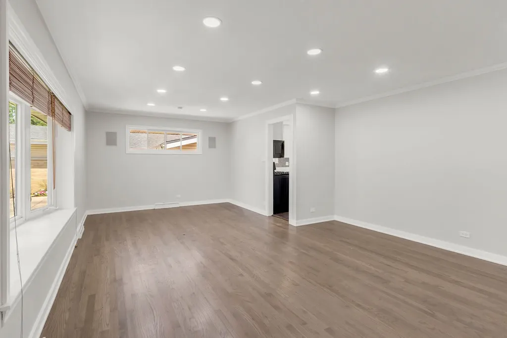 265 Terry Lane Villa Park IL 60181
