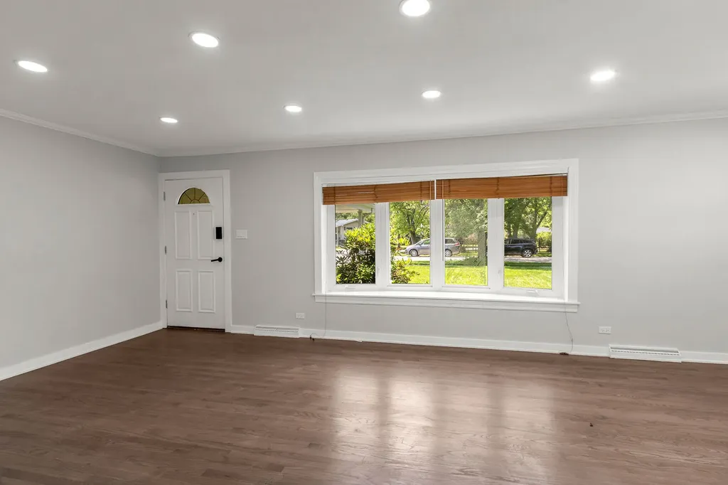 265 Terry Lane Villa Park IL 60181