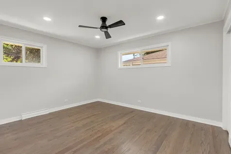 265 Terry Lane Villa Park IL 60181
