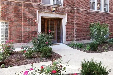 2452 West Addison Street Chicago IL 60618