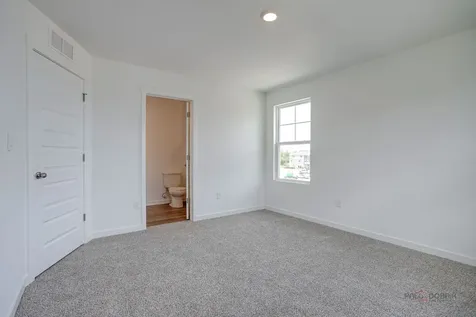 541 Yosemite Way Mundelein IL 60060