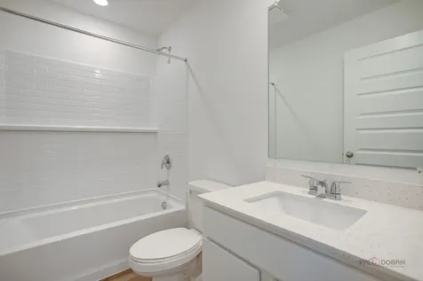 541 Yosemite Way Mundelein IL 60060