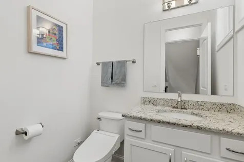 6092 North Sauganash Avenue Chicago IL 60646