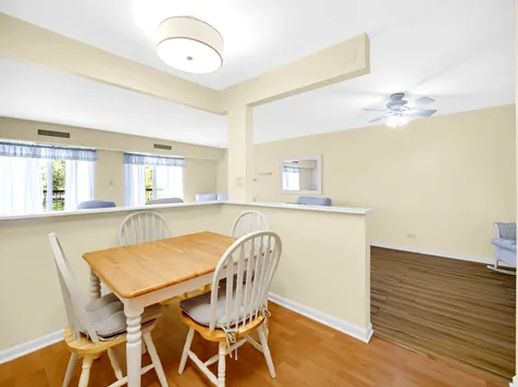 1415 East Central Road NE Arlington Heights IL 60005