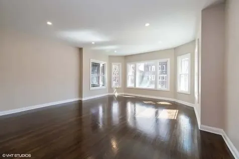 7734 South Essex Avenue Chicago IL 60649