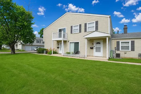 320 Joan Court Bartlett IL 60103