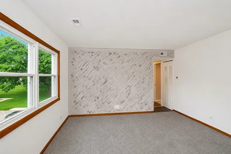 320 Joan Court Bartlett IL 60103
