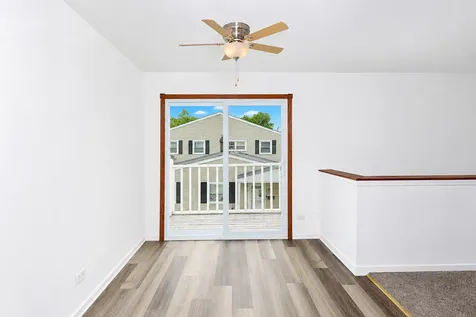 320 Joan Court Bartlett IL 60103