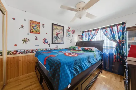 9937 Mulberry Avenue Oak Lawn IL 60453