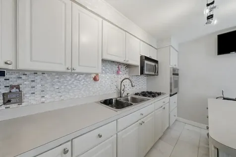 9937 Mulberry Avenue Oak Lawn IL 60453