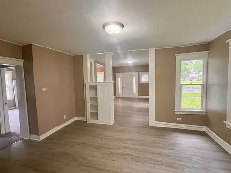 396 South Rosewood Avenue Kankakee IL 60901