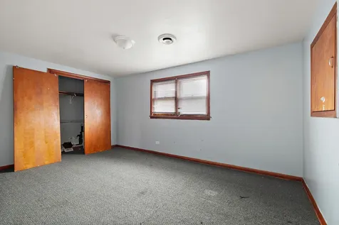 14627 South Short Street Posen IL 60469