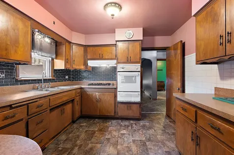 14627 South Short Street Posen IL 60469