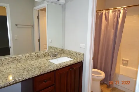 641 Dordan Court Gurnee IL 60031