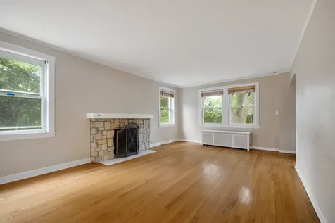1314 Glenview Road Glenview IL 60025