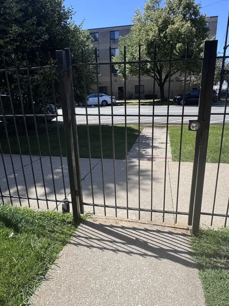 4358 West Washington Boulevard Chicago IL 60624