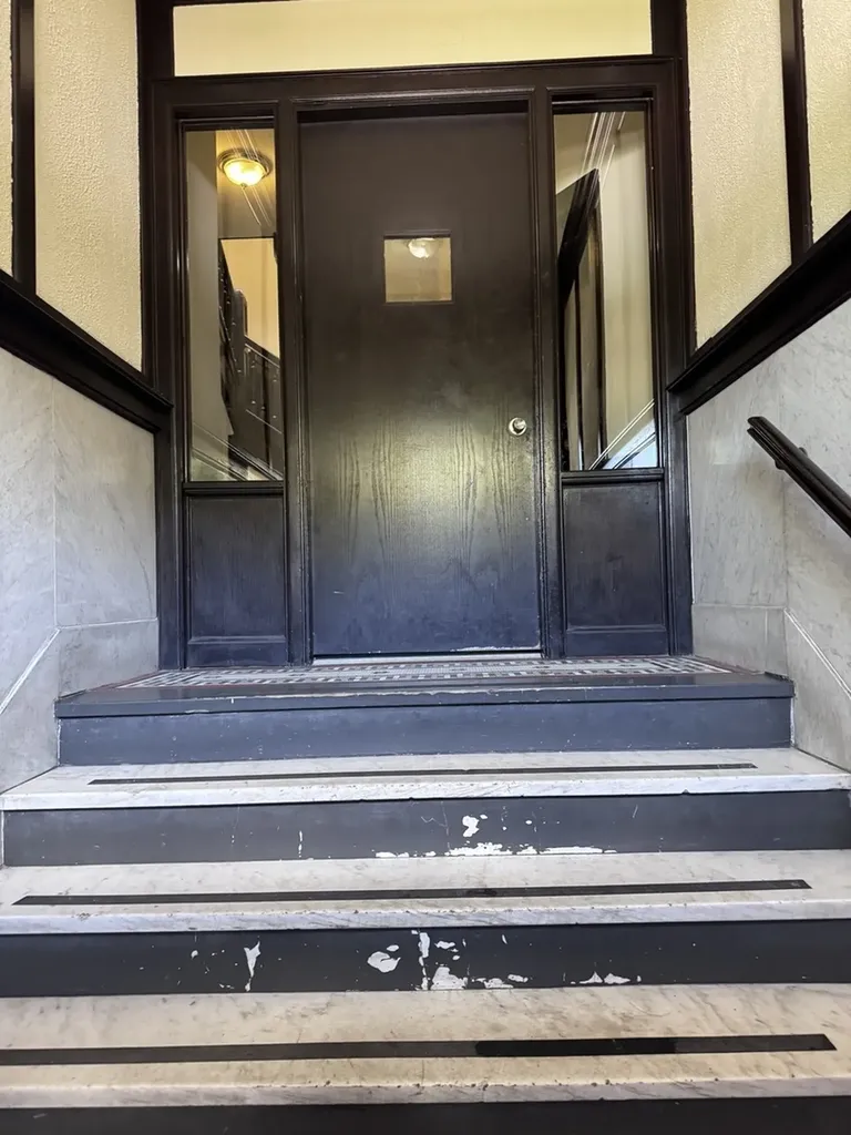4358 West Washington Boulevard Chicago IL 60624