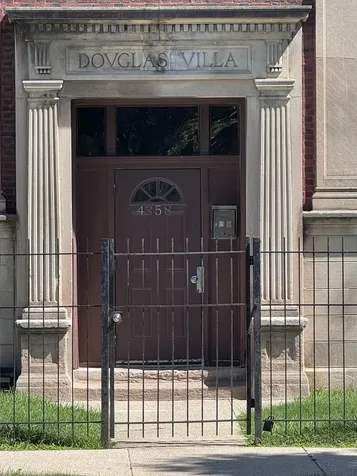 4358 West Washington Boulevard Chicago IL 60624