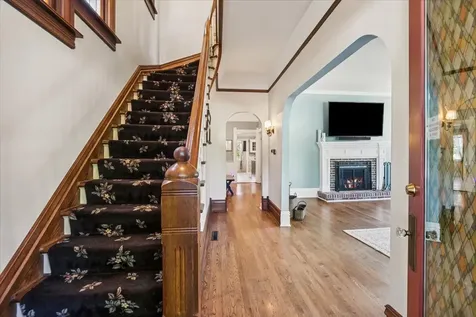 151 Park Avenue Grayslake IL 60030