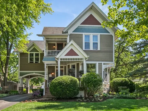 151 Park Avenue Grayslake IL 60030