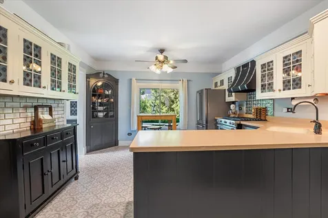 151 Park Avenue Grayslake IL 60030