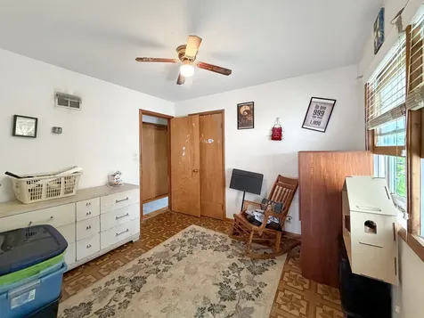 807 East Illinois Street Freeport IL 61032