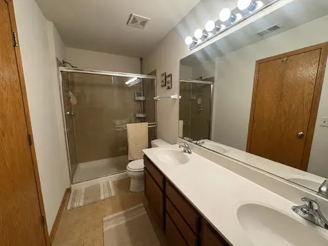 39082 Welsh Lane Beach Park IL 60083