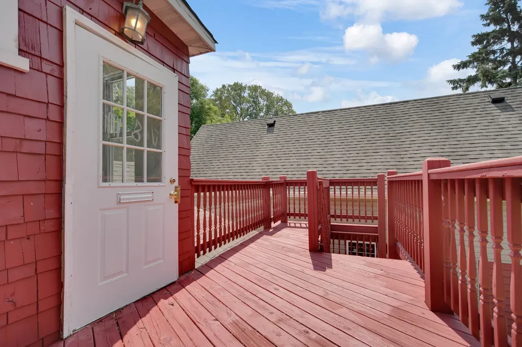 12851 Clinton Street Blue Island IL 60406