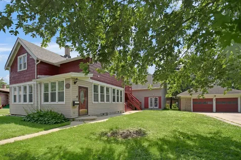 12851 Clinton Street Blue Island IL 60406
