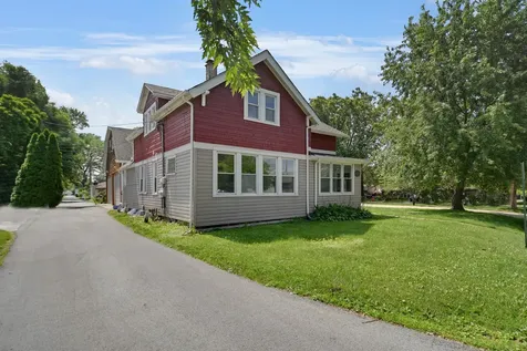 12851 Clinton Street Blue Island IL 60406