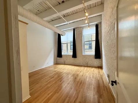 312 North May Street Chicago IL 60607