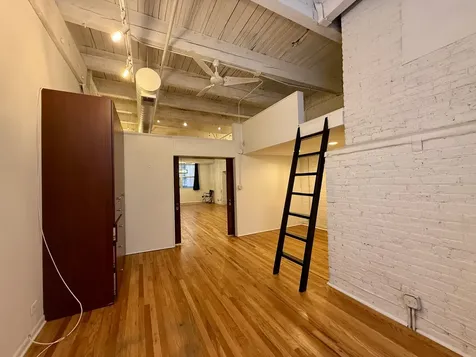 312 North May Street Chicago IL 60607