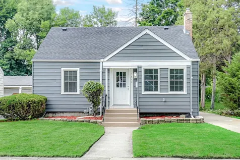 3846 217TH Street Matteson IL 60443