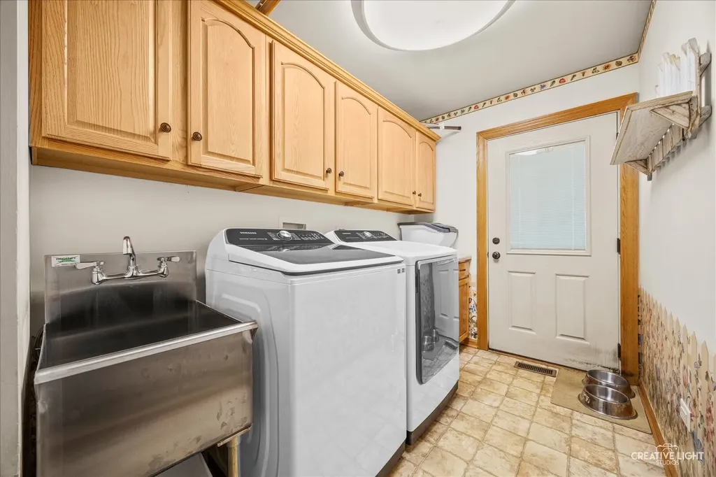 1608 Trails End Lane Bolingbrook IL 60490
