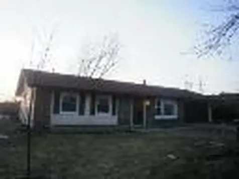 1210 North Fairlane Drive Schaumburg IL 60193