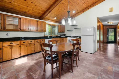 4122 West Lake Shore Drive Wonder Lake IL 60097