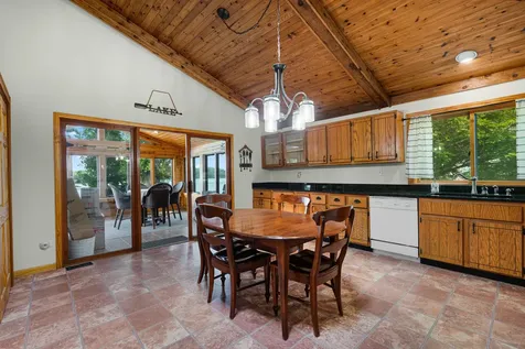 4122 West Lake Shore Drive Wonder Lake IL 60097