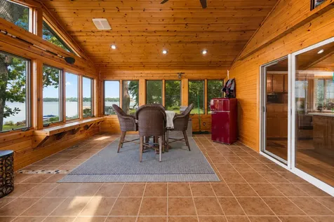 4122 West Lake Shore Drive Wonder Lake IL 60097