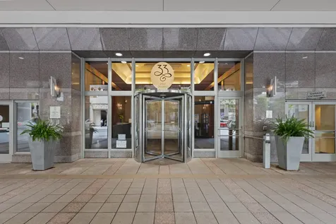 33 West Ontario Street Chicago IL 60654